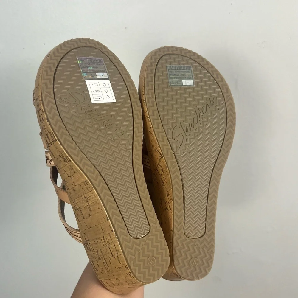 Sketchers BEVERLEE - TIGER POSSE wedge sandal wide size 10 new - Picture 10 of 13